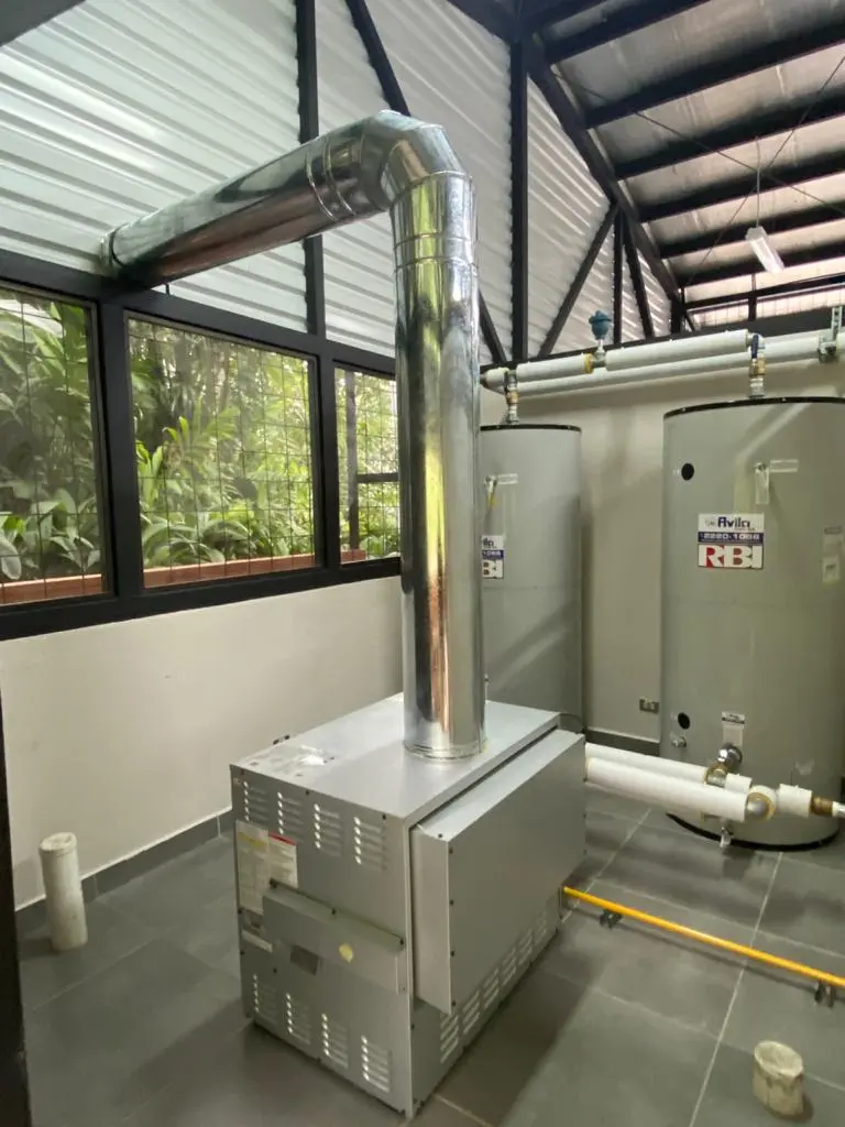 Sistema de Agua caliente.webp
