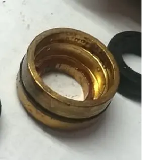 [080-01-051] GUIA PISTON BOMBA HIDROLAVADORA AR585 RMW 2.5G25 2.5G26 2.5G28 SRMW 2.4G28